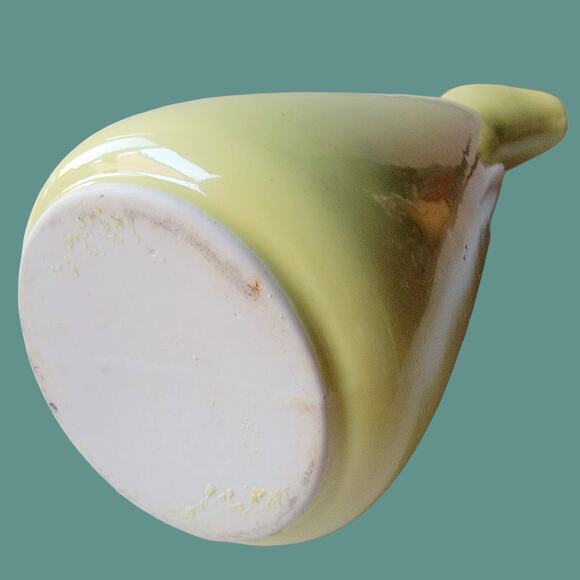 Vintage 1950s Pale Chartreuse Ewer Style Vase - Picture 5 of 6